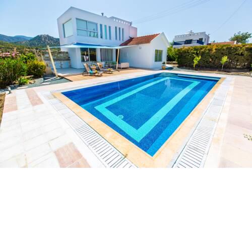 Villa Med. Coast Deluxe