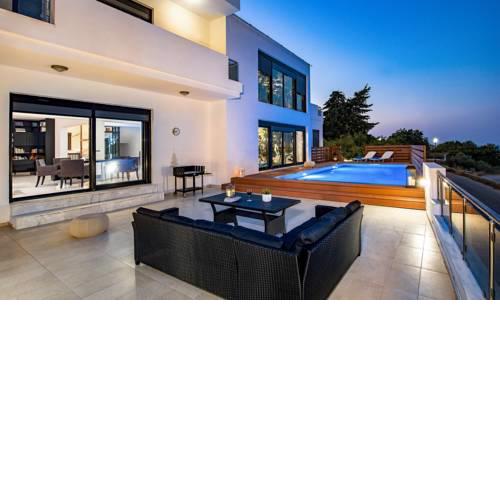 Villa MELIA