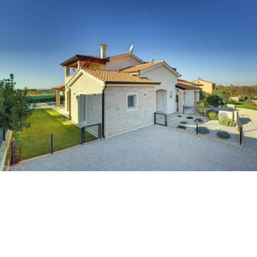 Villa Mika