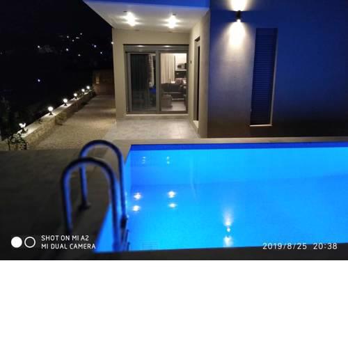 Villa Miron