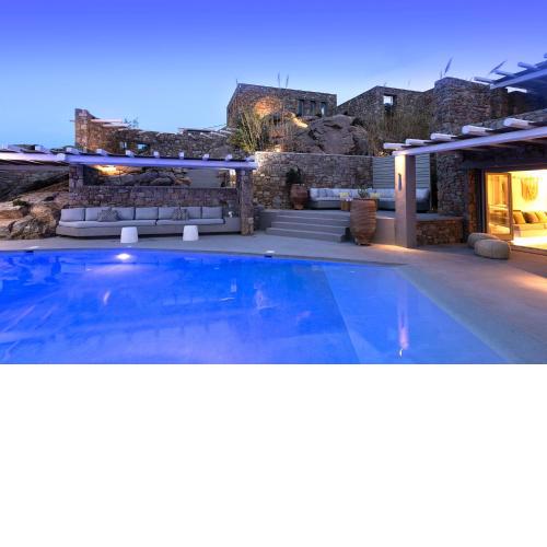 Villa Moonstone by Rocks Estates