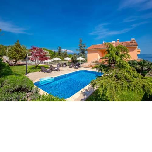 Villa Nada