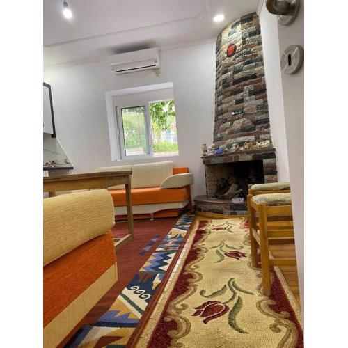 Villa Nahija e Tomorrit