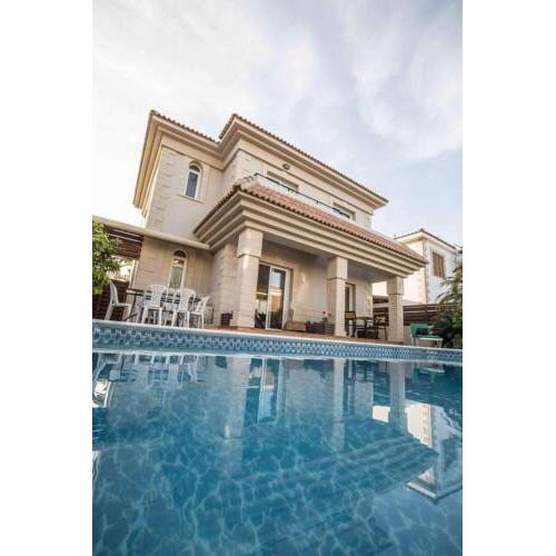 Villa Nika by the sea