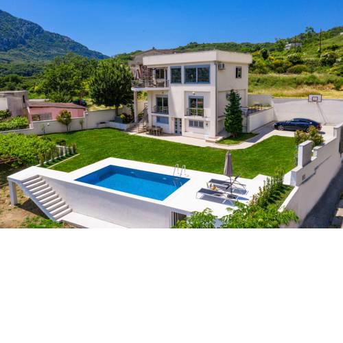 Villa Nikola
