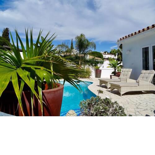 VILLA OASIS SEA VIEW 3 bed PRIVATE HEATED POOL - La Cala de Mijas by Solrentspain