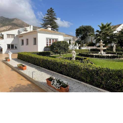 Villa Olympo - luxury villa in Benalmadena Pueblo