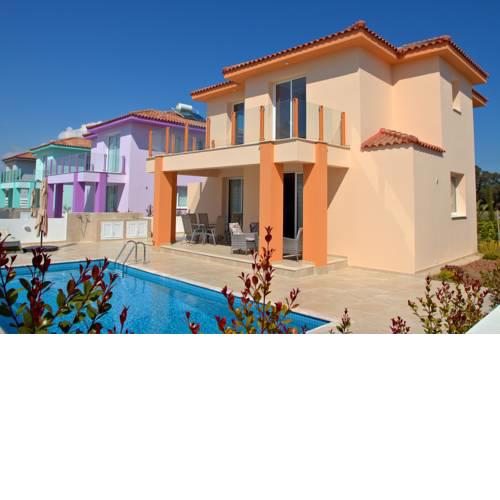 Villa Orange near beach with swimming pool