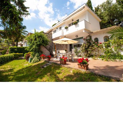 Villa Orchidea by PortofinoHomes