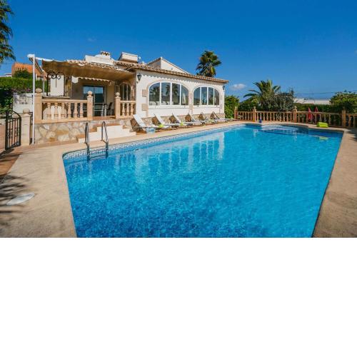 Villa Oscar by Villa Plus