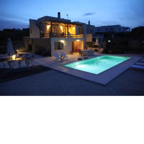 Villa Parasporos