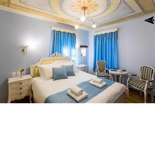 Villa Paroraia
