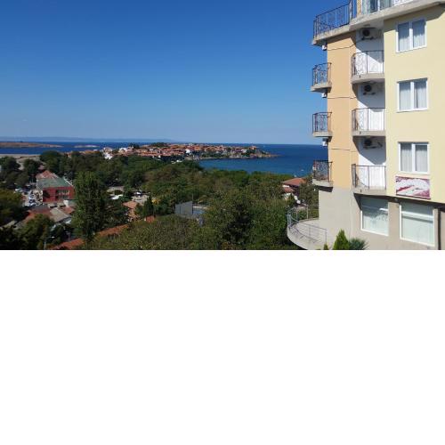 Villa Pashovi
