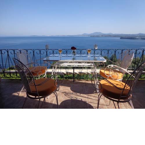 Villa Pergola