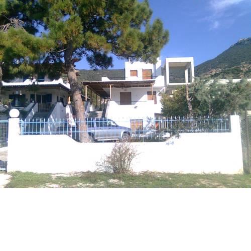 Villa Perikleous
