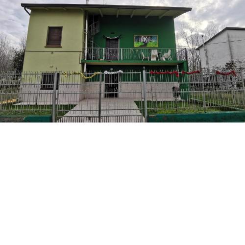 Villa PERTINI appartamento primo piano NEL PARCO OGLIO SUD