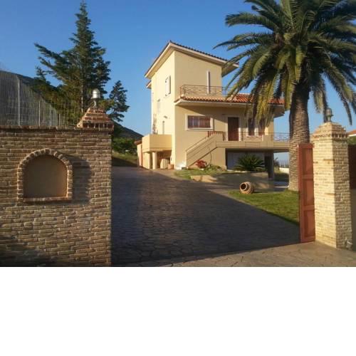Villa Petrou