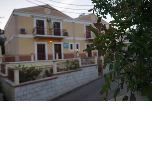 Villa Pinotsi