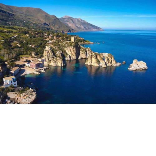 Villa Plaia a due passi dal mare