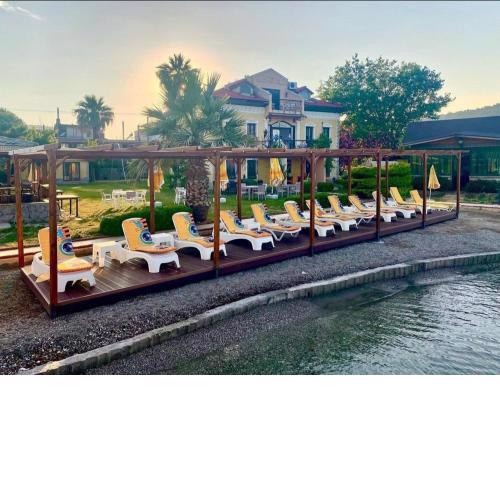 Villa Polikne Butik Hotel, Restaurant , Beach