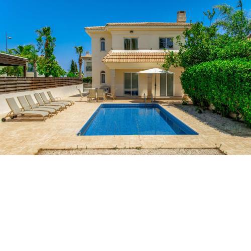 Villa Polyxeni