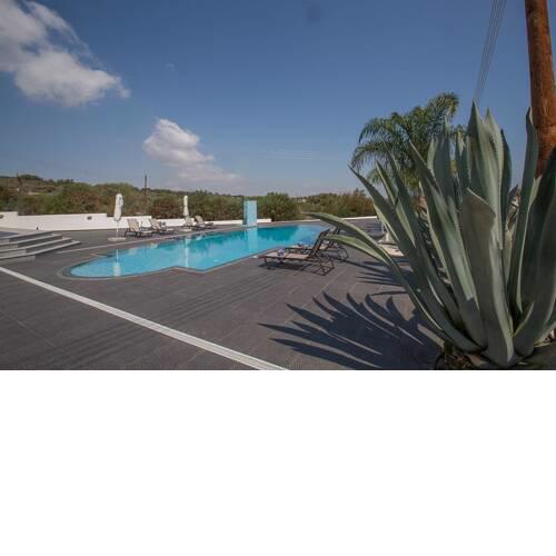 Villa Protara Chrysos - Beautiful 5 Bedroom Protaras Villa - Walking Distance to Fig Tree Bay