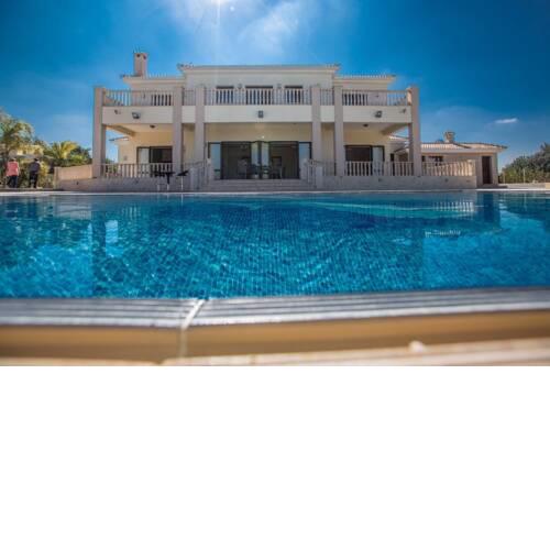 Villa Protaras Deluxe Fabulous and luxurious 7BDR Villa Close to Fig tree Bay Beach