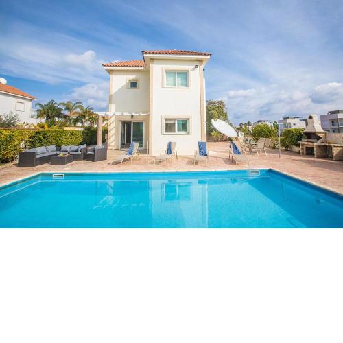 Villa Protaras Kentro Lovely 3BDR Protaras Villa with private pool Close to Fig Tree Bay