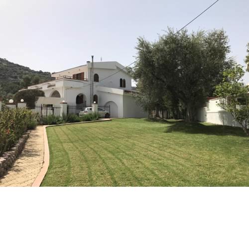 Villa Pylona