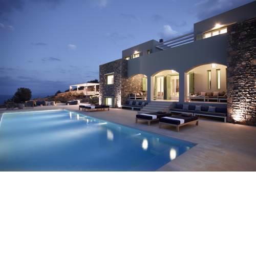 Villa Queen