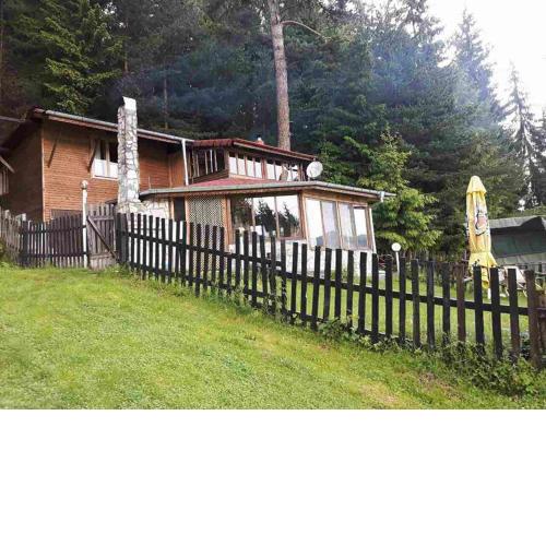Villa Raiski kyt