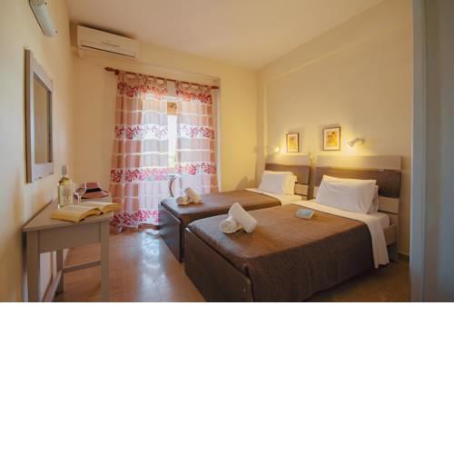 Villa Rosa Apartments