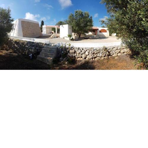 Villa Rosa between countryside and sea