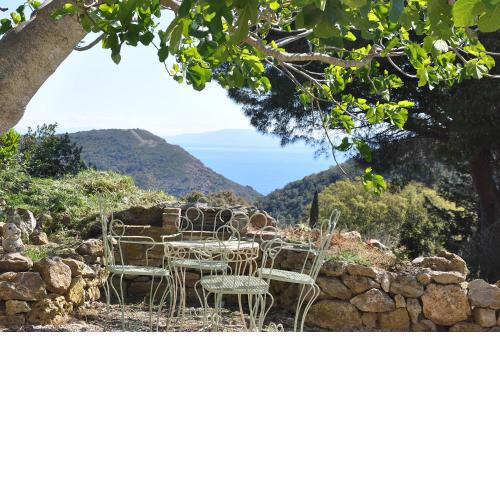 Villa Rosa dei Venti Exclusive Ferienwohnung Elba Island Garden & Panorama Porto Azzurro Holiday House