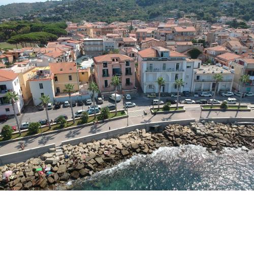 Villa Rosa Residence