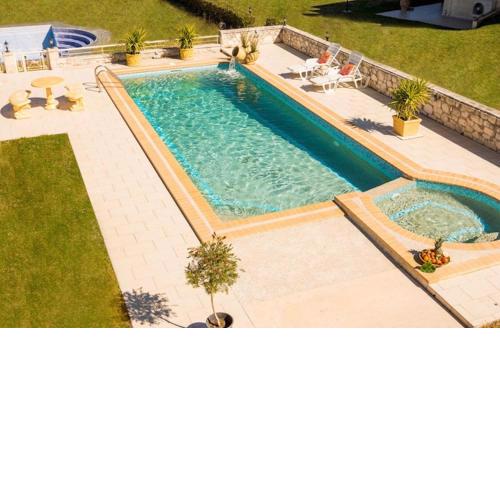 Villa Roubini