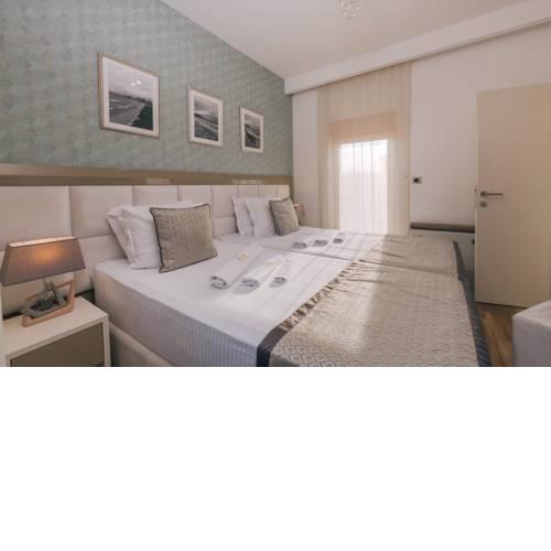 Villa Royal Apartments