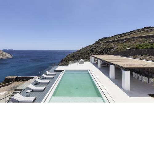 Villa Salacia - Waterfront Luxury Villa
