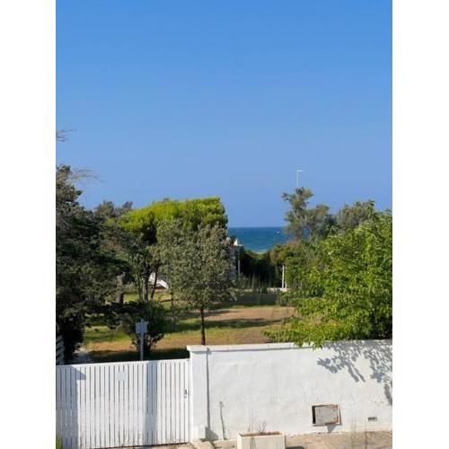 VILLA SALENTU LU SULE LU MARE LU IEUNTU