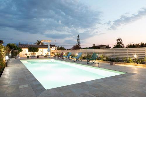 VILLA SALVATORE PISCINA