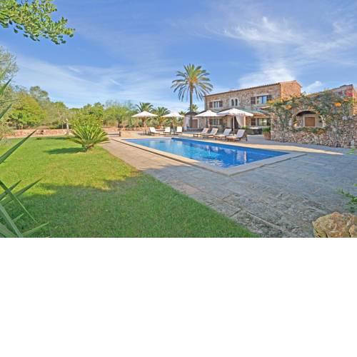 Villa Sanchez