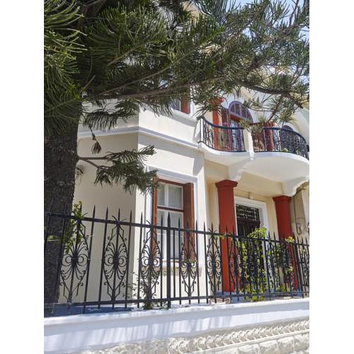 Villa Sanyan