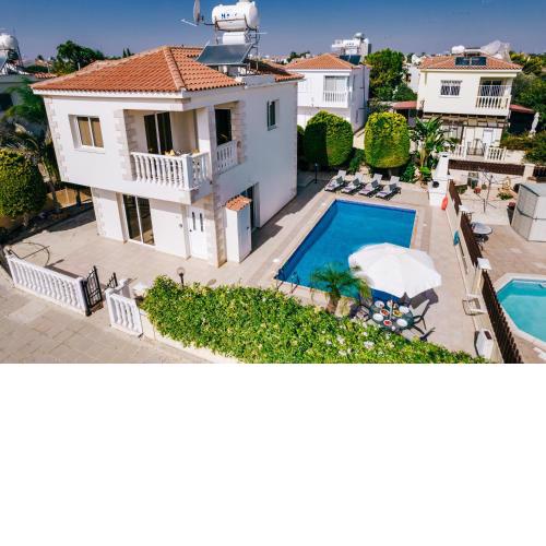 Villa Scarlett