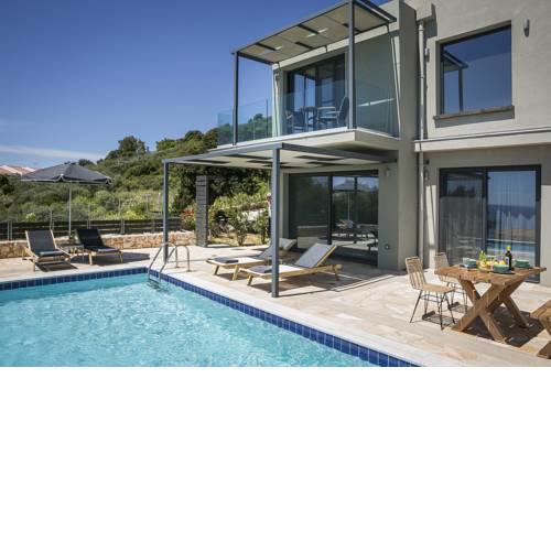 Villa Sea front