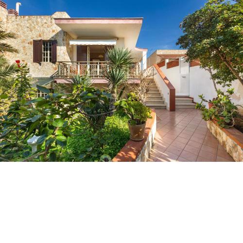 Villa Serene' by BarbarHouse