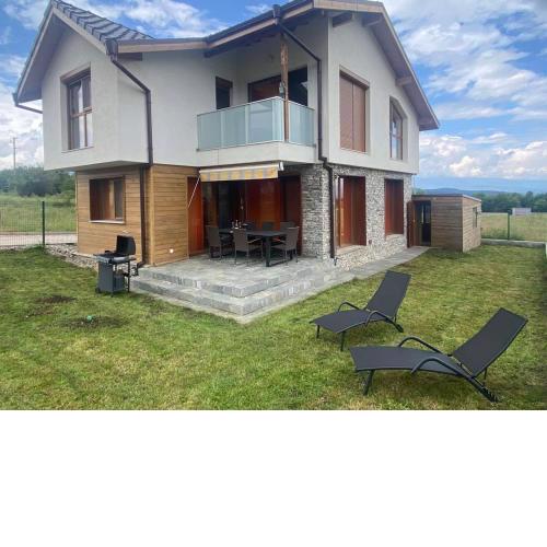 Villa Serge near Pirin Golf Resort