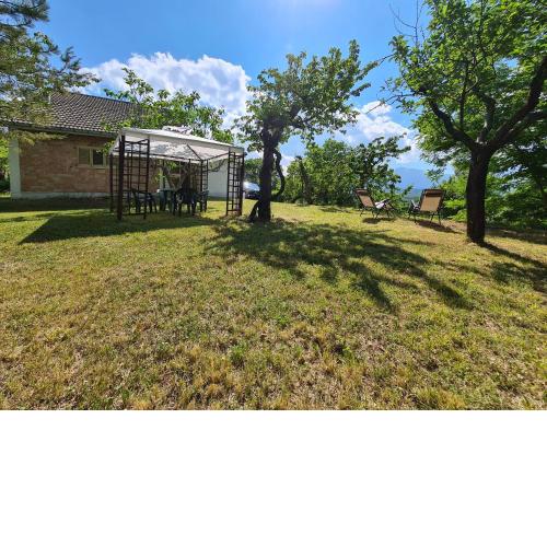 Villa Serra panoramic views of Sibillini mountains