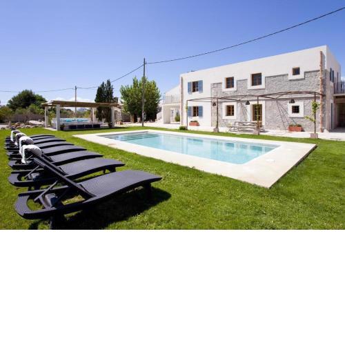 Villa Siller walk to beach