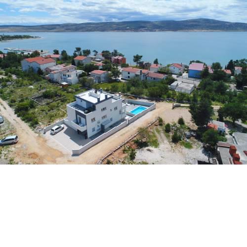 VILLA SILVER