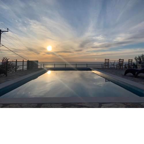 Villa Skyfall